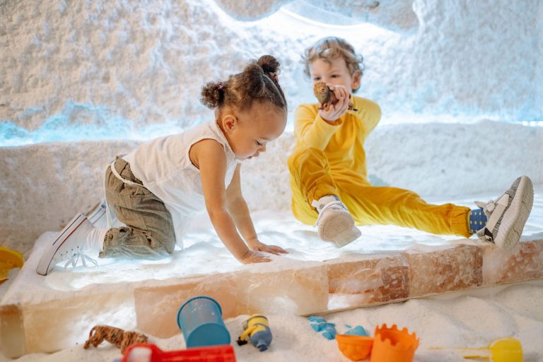 Read more about the article What Is ABA Therapy? A Parent’s Guide to Applied Behavior Analysis